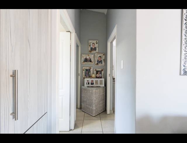 3 BEDROOM HOUSE FOR SALE IN ISLAND VIEW